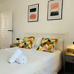Apartamentos Alcazaba